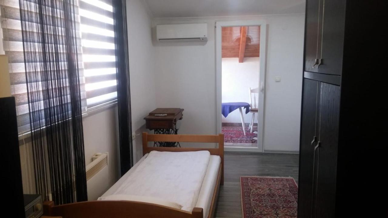 Chardak Apartment SJJ Eksteriør bilde