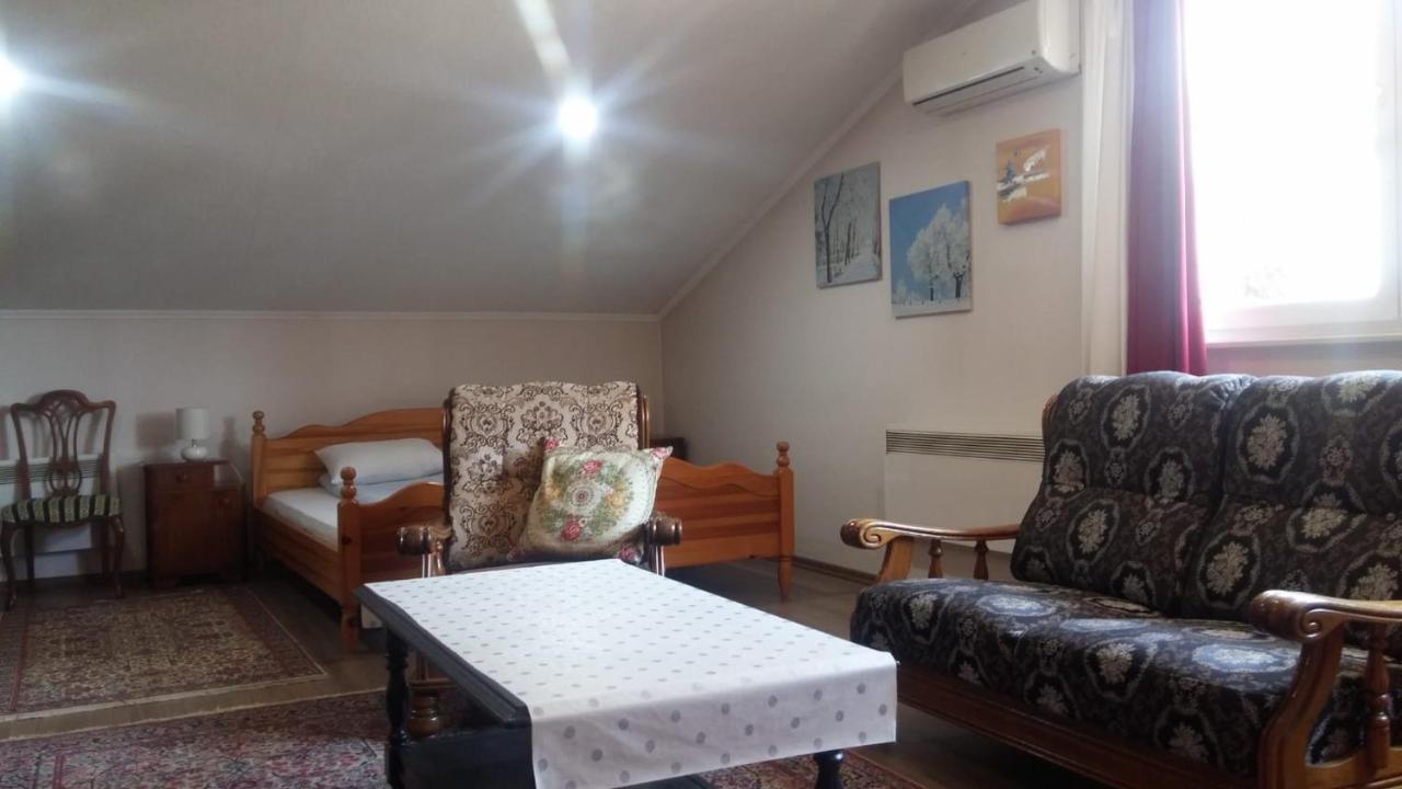 Chardak Apartment SJJ Eksteriør bilde